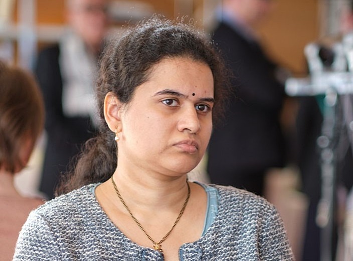 Humpy Koneru Maintains Leadership at Women's FIDE Grand Prix Leg