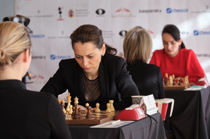 chess24 - Aleksandra Goryachkina is the 1st woman ever to