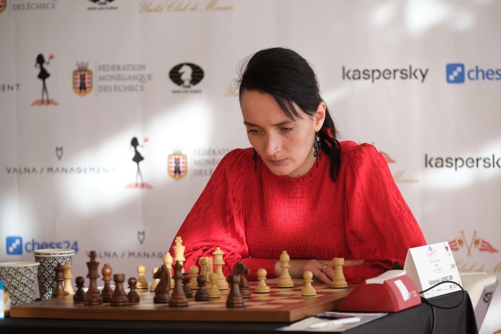 Round 9 Cramling Pia (SWE) 1/2 - 1/2 Muzychuk Anna (UKR) 