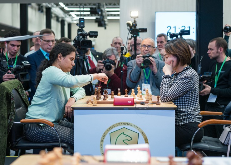 World chess champion Anatoly Karpov right with his wife Irina left