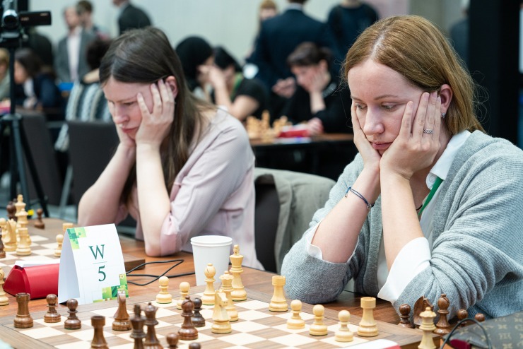 Daniil Dubov and Katerina Lagno emerged the leaders after 12 rounds