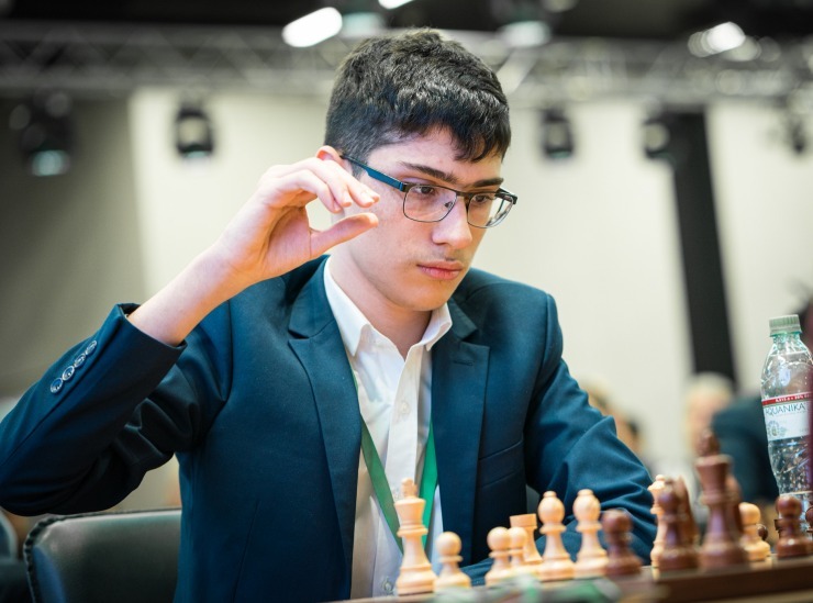 Firouzja, Alireza (2777) -- Sarana, Alexey (2682), FIDE Grand