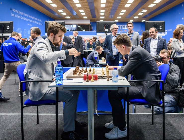 Anish Giri upsets Magnus Carlsen in round 5