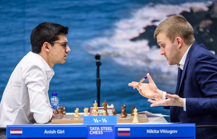 Magnus loses 2 classical Chess games in a row at the Tata Steel Tourna