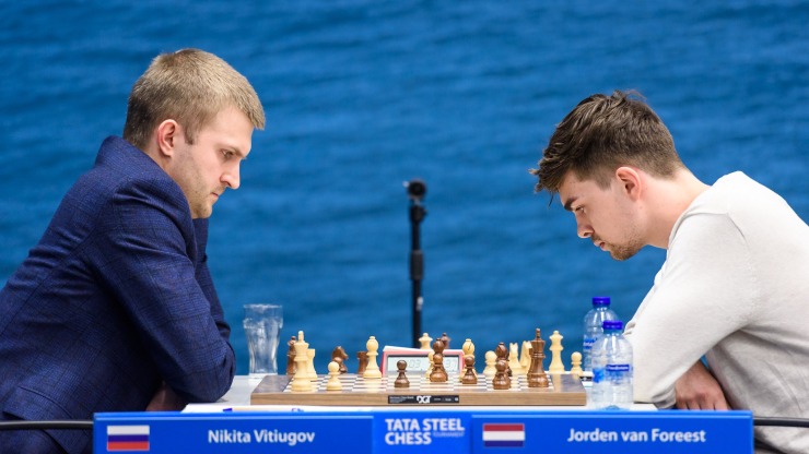 Caruana Solid Through Tata Steel First Half; Magnus, Firouzja