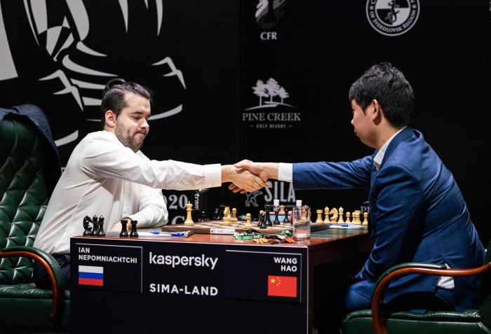 Round 6 - Russia's Ian Nepomniachtchi on fire maintains lead at 2020 World  Chess Candidates Tournament