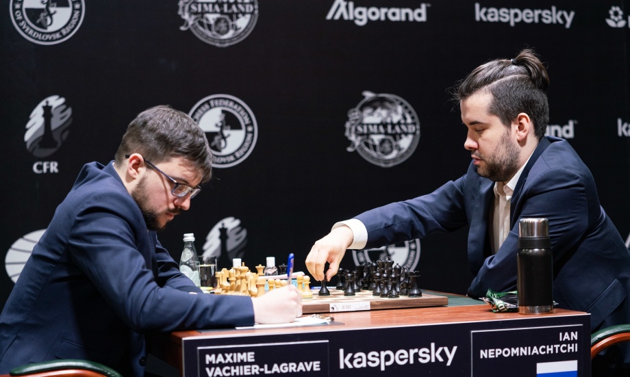 Candidates chess tournament stopped after Russia bans flights