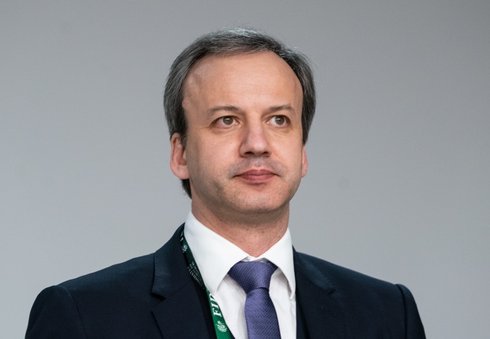 Arkady Dvorkovich: FIDE is moving online