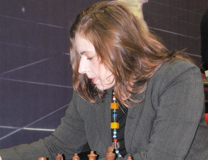 This Is GM Pia Cramling's Chess At The Age Of 19 