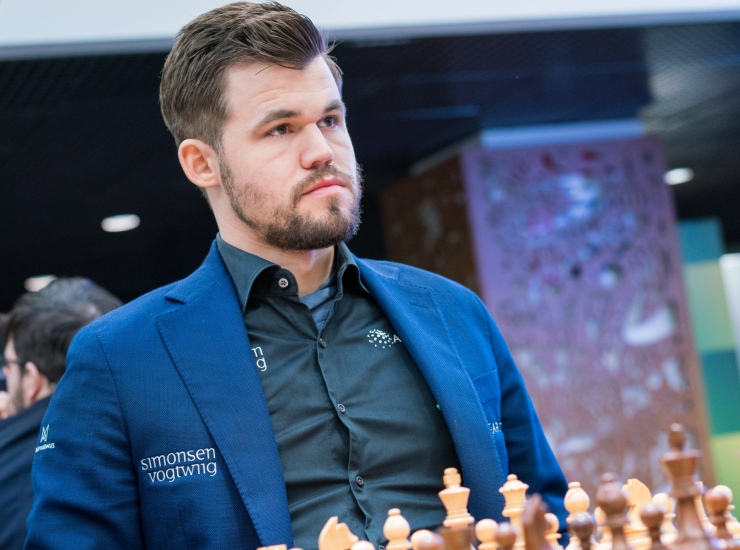 Lindores Abbey QFs: Carlsen and Dubov hit the ground running
