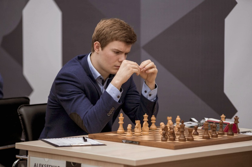 Mekhitarian places second after Carlsen