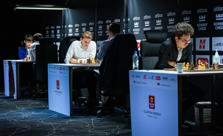 Norway Chess Round 5: Duda Ends Carlsen's Unbeaten Streak 