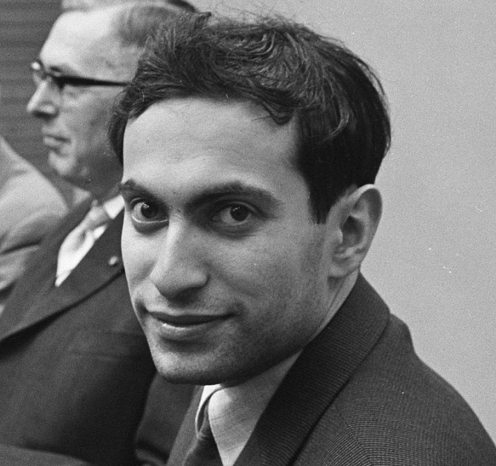 Mikhail Tal: The Street-Fighting Years by Alexander Koblenz