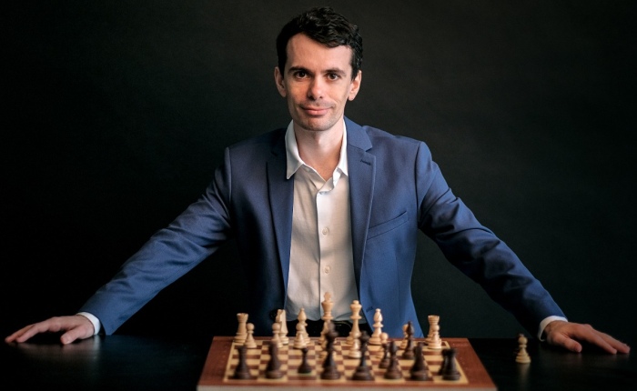 GM Alonso Zapata: Professional Chess Player